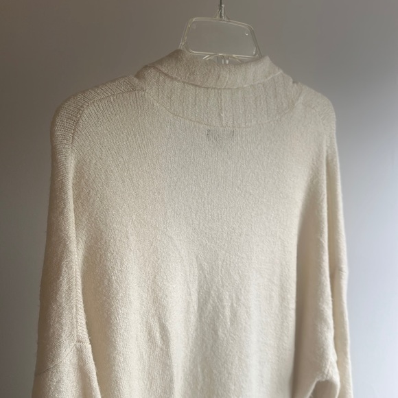 AFRM cream long cardigan - Picture 4 of 15